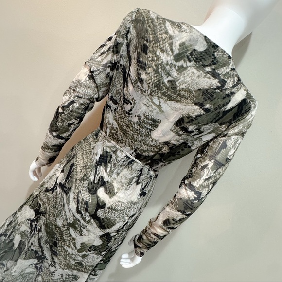 WHBM chiffon layered snakeskin maxi dress ❤️ - Picture 5 of 7